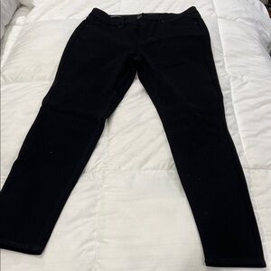 White House Black Market Women's Black Skinny Jeans